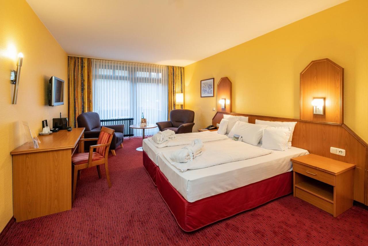 Goebel'S Seehotel Diemelsee Eksteriør billede