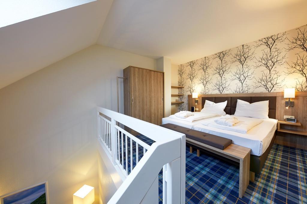 Goebel'S Seehotel Diemelsee Eksteriør billede