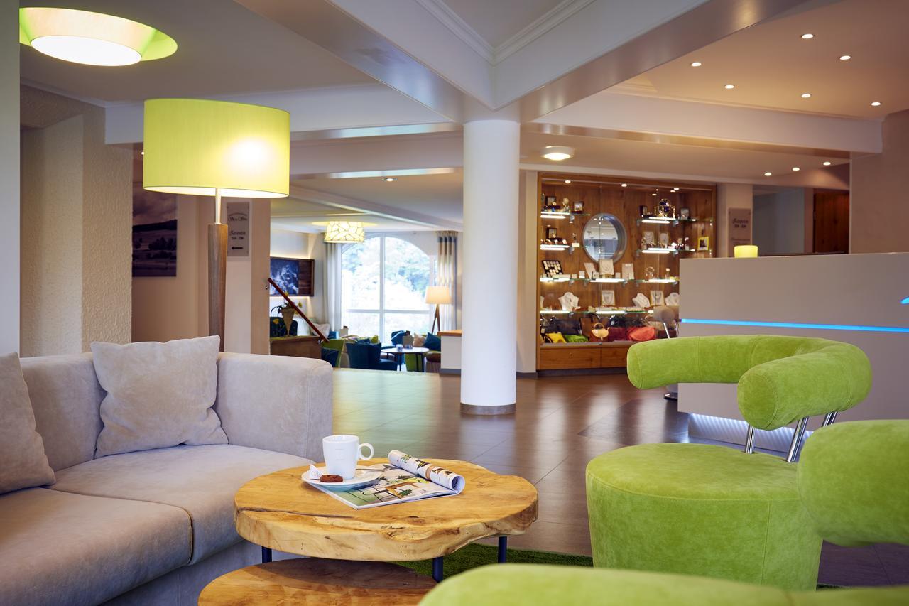 Goebel'S Seehotel Diemelsee Eksteriør billede